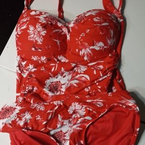 Nip Tuck SwimWear,worn once,Size 8